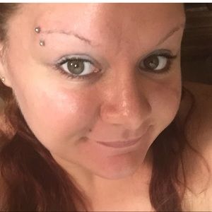 Meet your Posher, Valerie